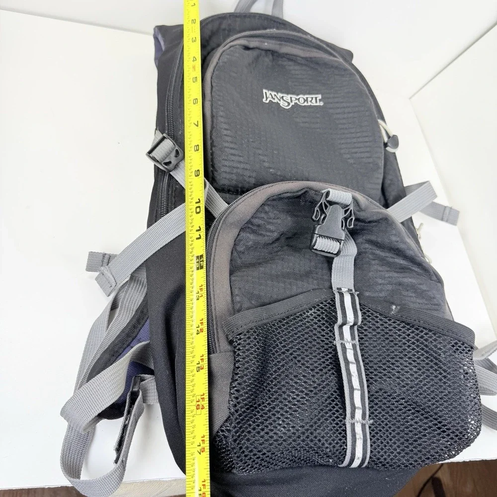 JanSport TN75 Hydration Backpack. Hydration reservoir/bladder is not included.
